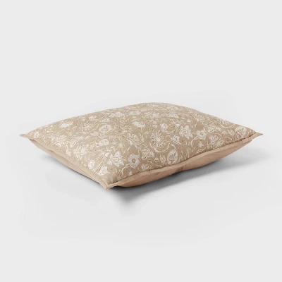 Standard Floral Print Trad Cotton Voile Lofty Quilt Sham Green - Threshold™ - Image 2